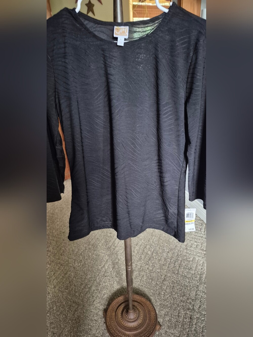 JM Collection Black Textured Crew Top Sz.M NWT